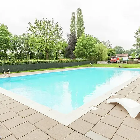 Lavish In Oisterwijk