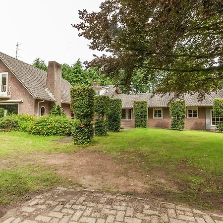Villa Lavish In Oisterwijk
